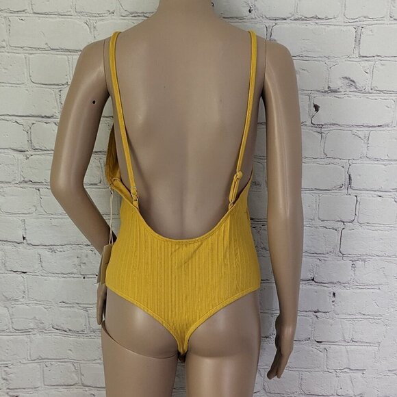 Tularosa Ava Bodysuit Yellow L NWT - Picture 3 of 6